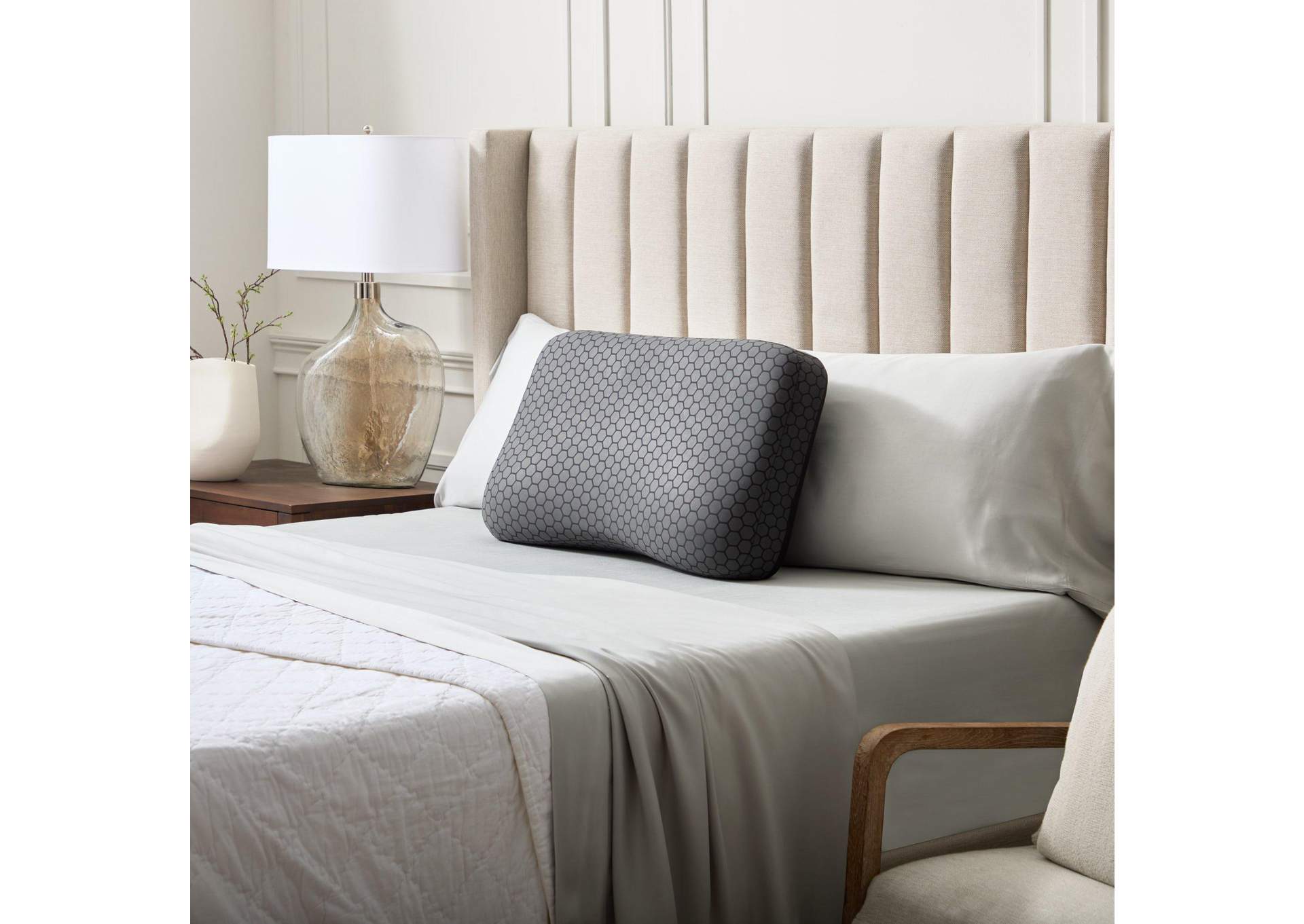 Hexcurve™ Pillow - Queen image 9