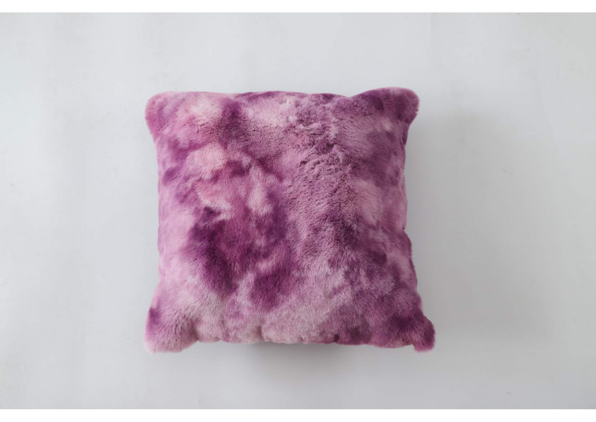 AMORE 09   PILLOW 20" X 20" image 1