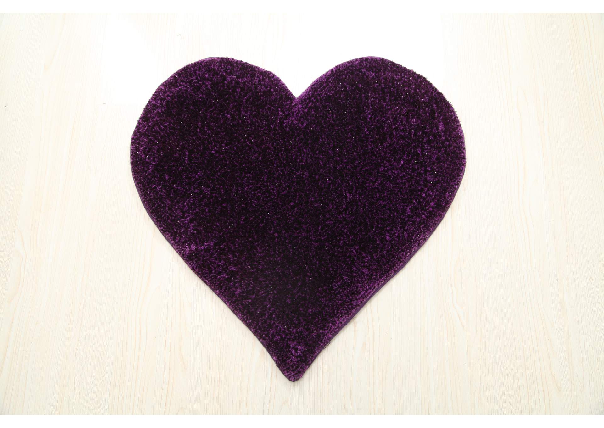 Heart D.Purple 2'4 X 2'4 Rug image 1