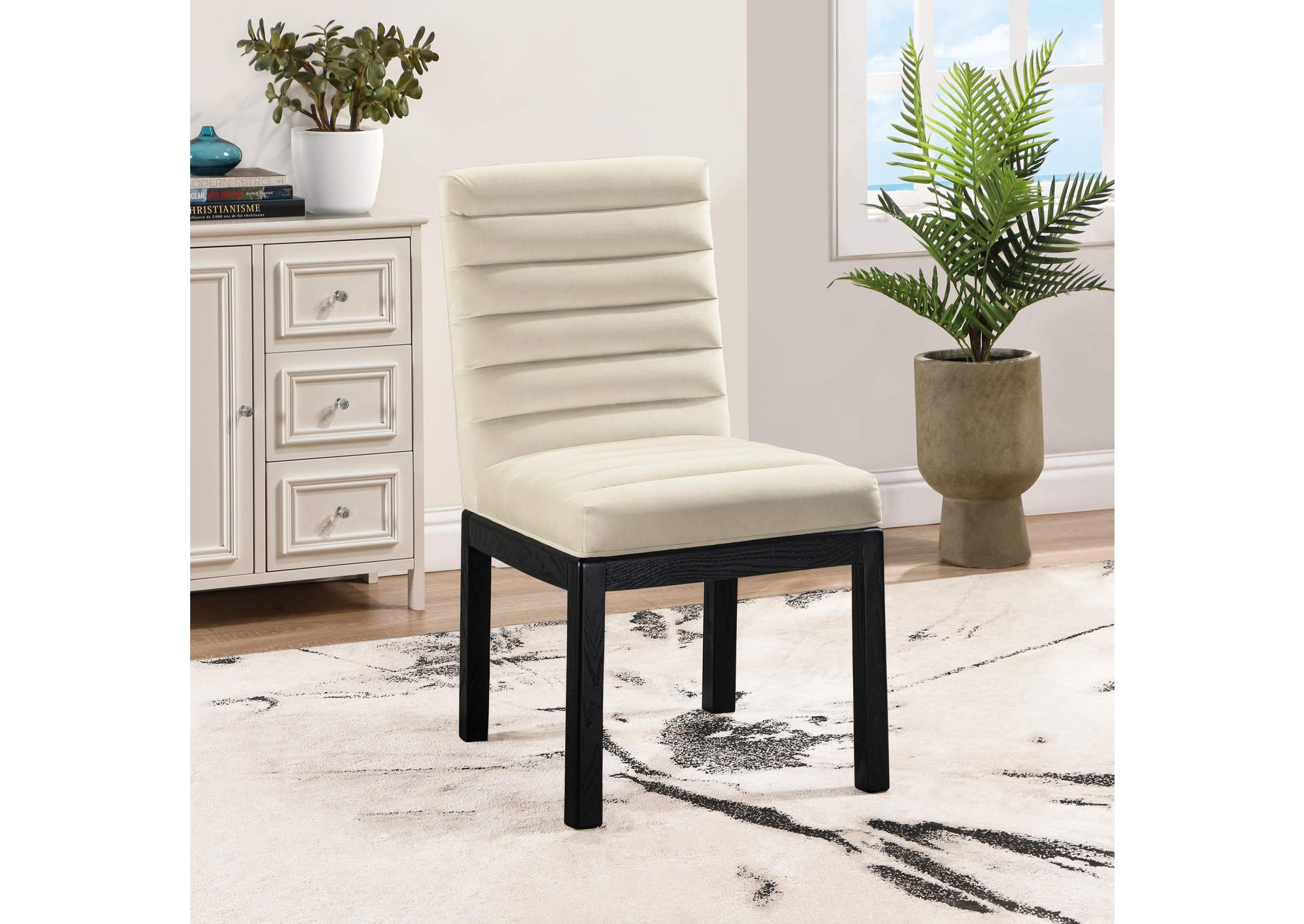 Evelyn Cream Velvet Dining Chair image 3