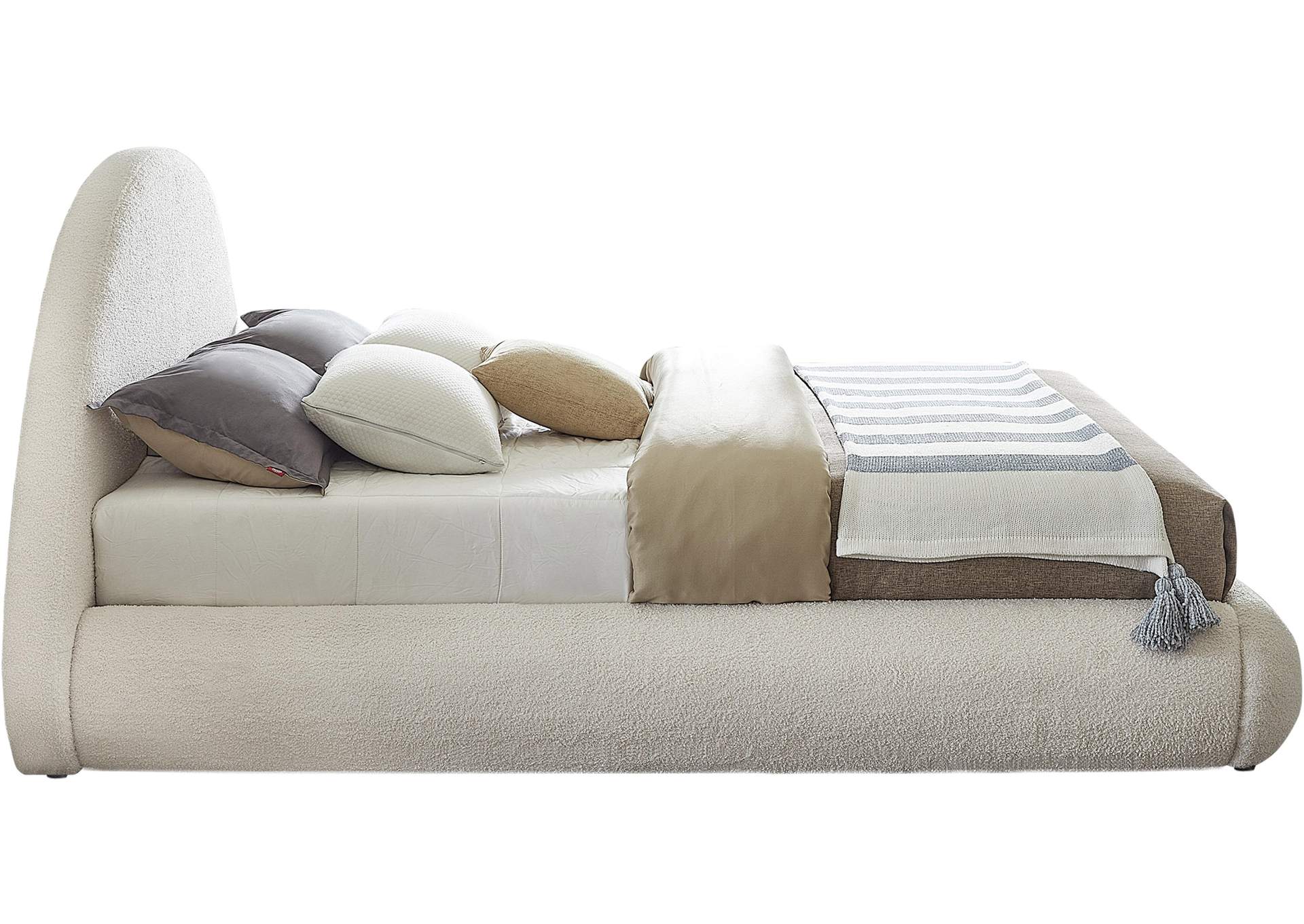 Rudy Cream Teddy Fabric Full Bed