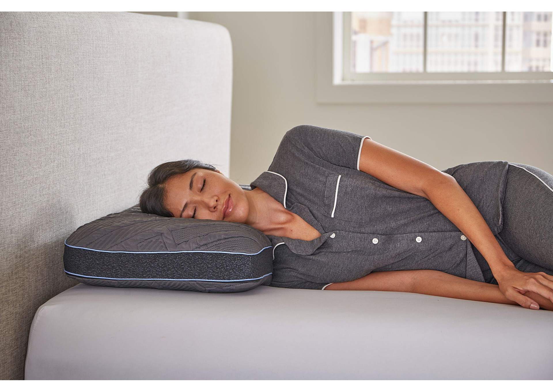 PowerCool Medium King Mattress image 4