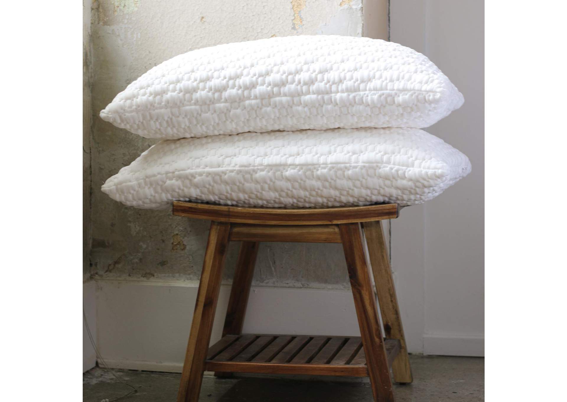 Harmony Classic Pillow image 3