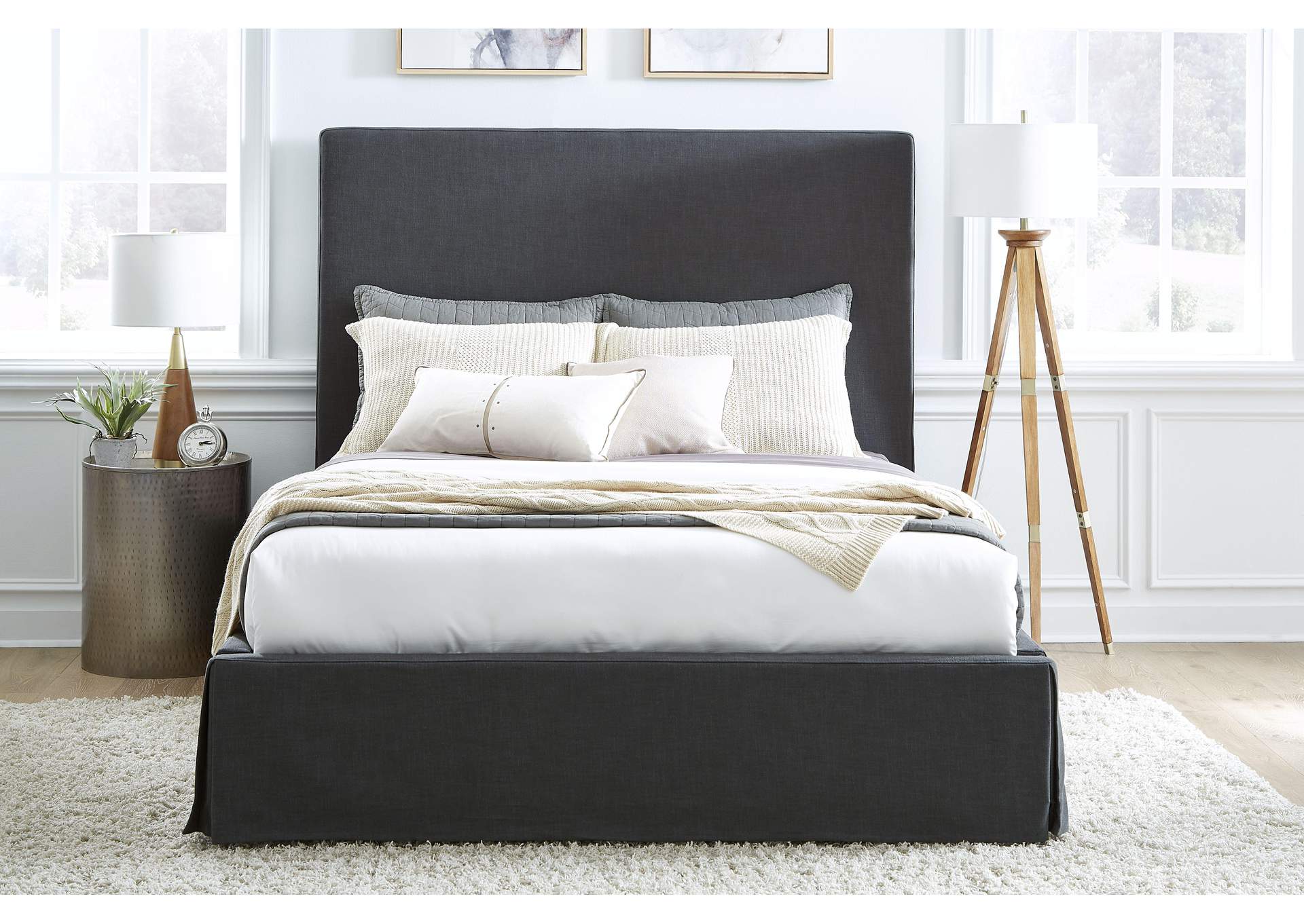 Cheviot Upholsteredskirted Panel Bed In Iron image 3