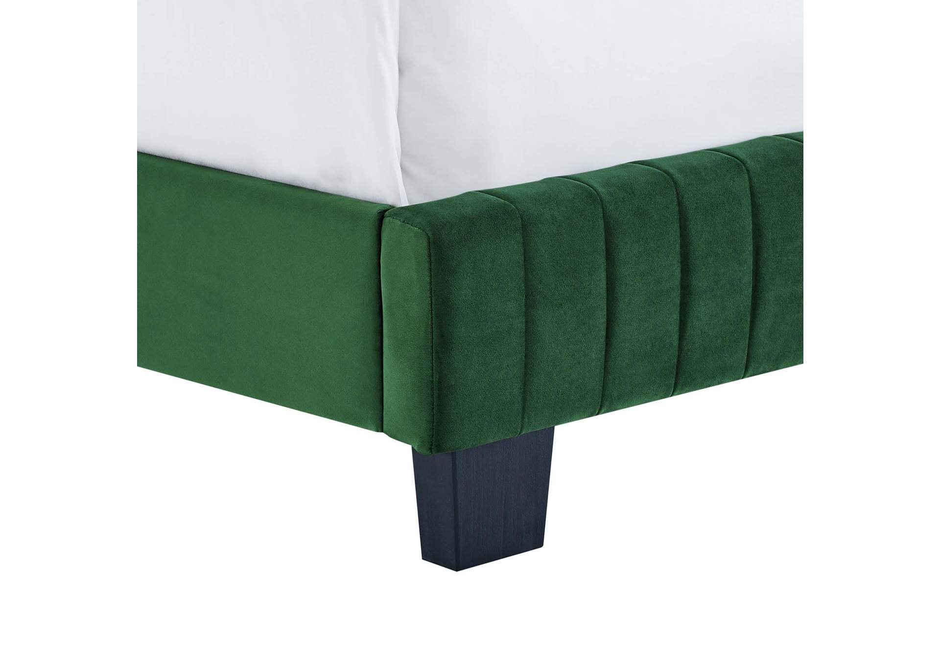 Celine Channel Tufted Performance Velvet Queen Bed image 4