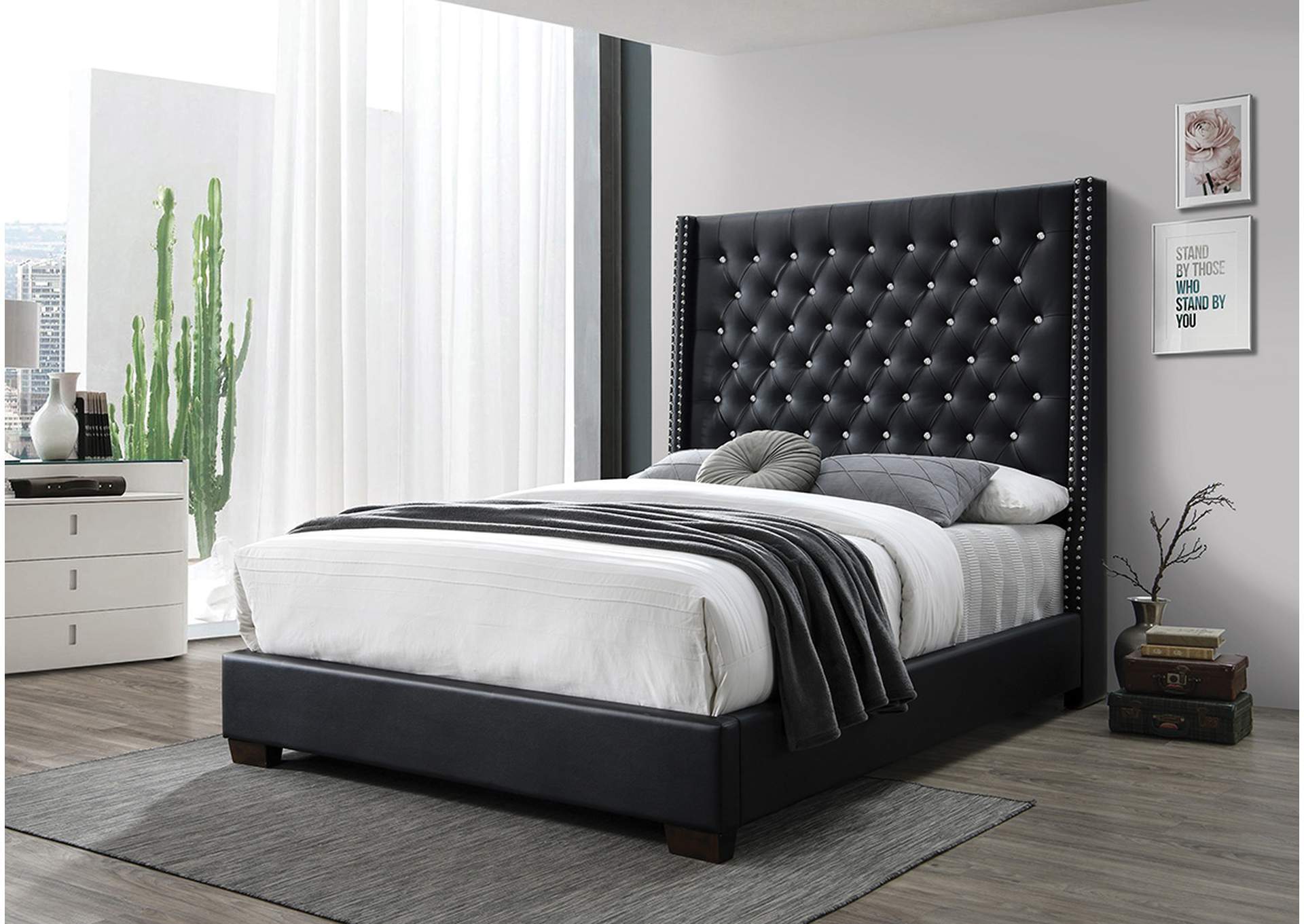 B525 Queen Bed image 1