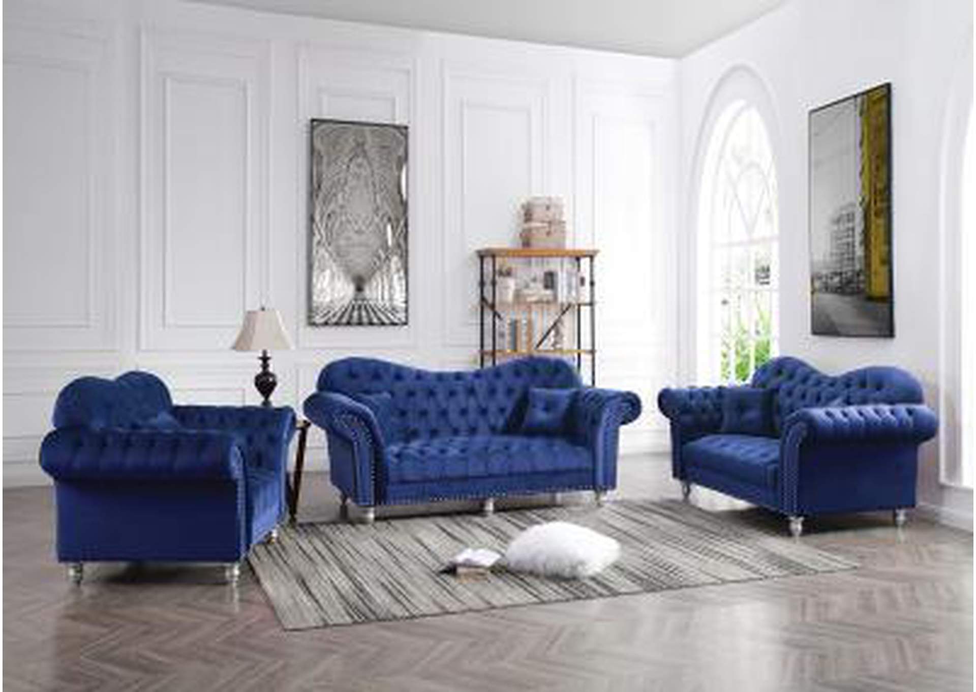 U217 Sofa image 1