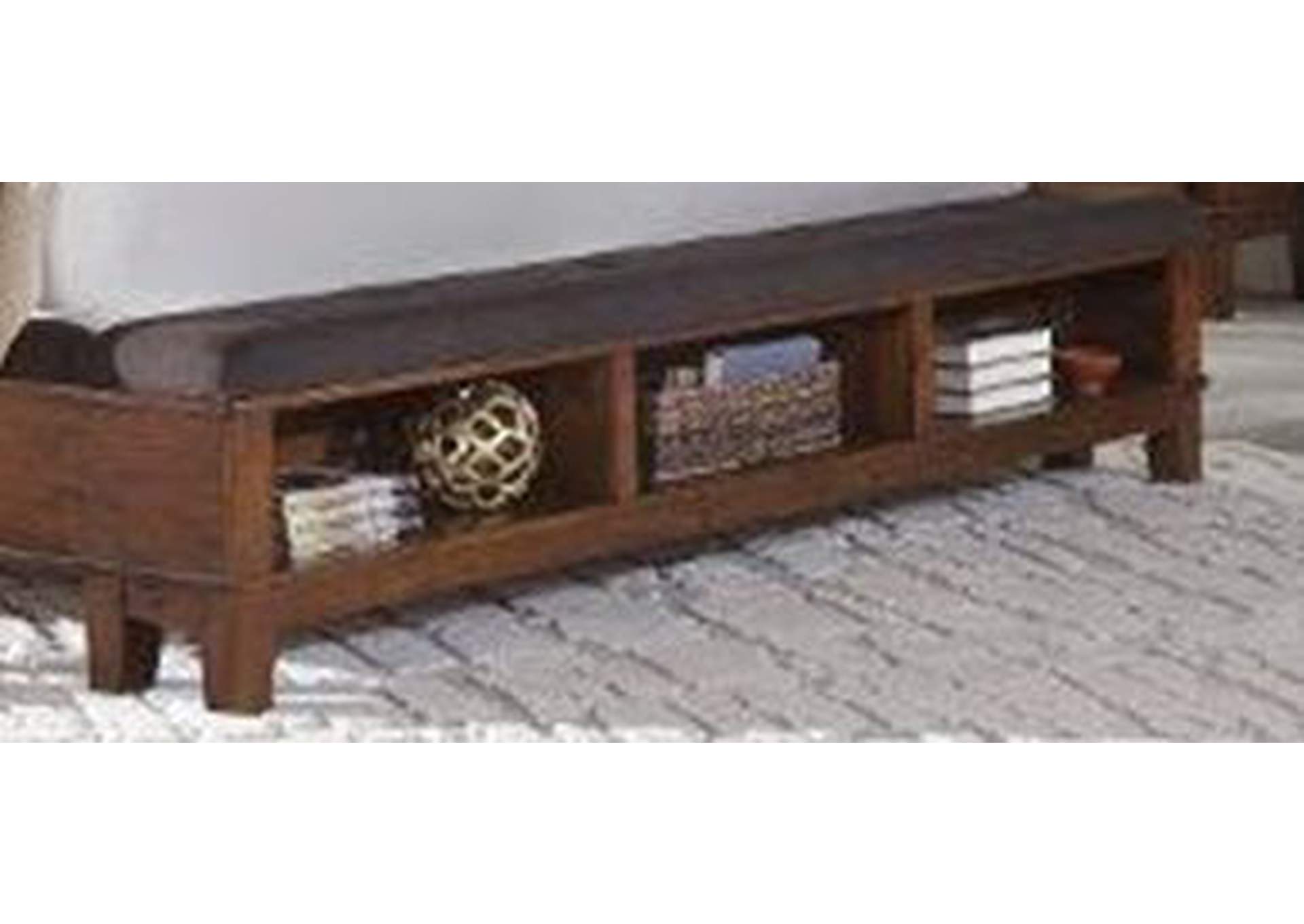 Cagney California King 4pc Bed,Dresser,Mirror,Chest image 11