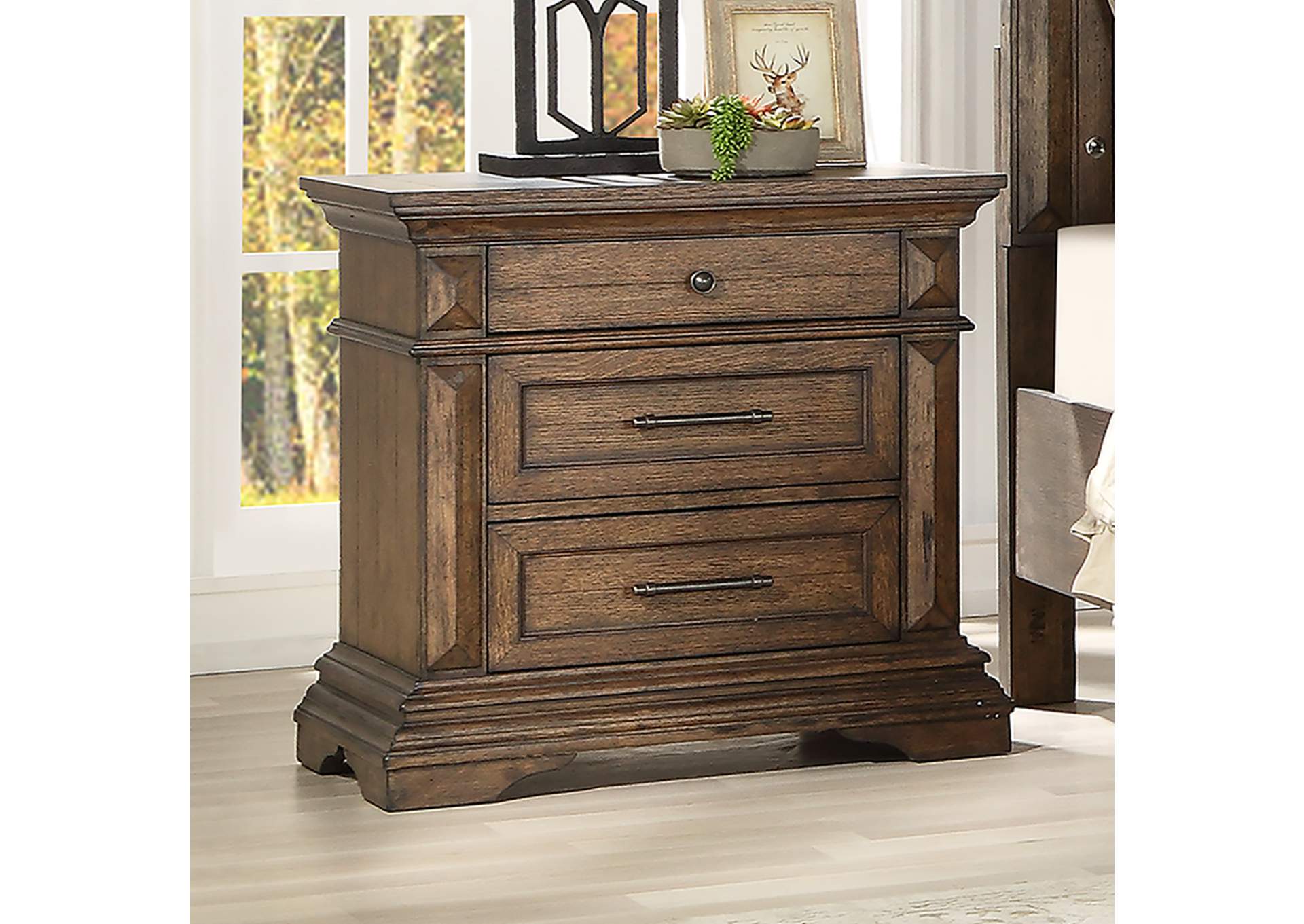 MAR VISTA CALIFORNIA KING 4 PIECE - BED, DRESSER, MIRROR, NIGHTSTAND - WALNUT