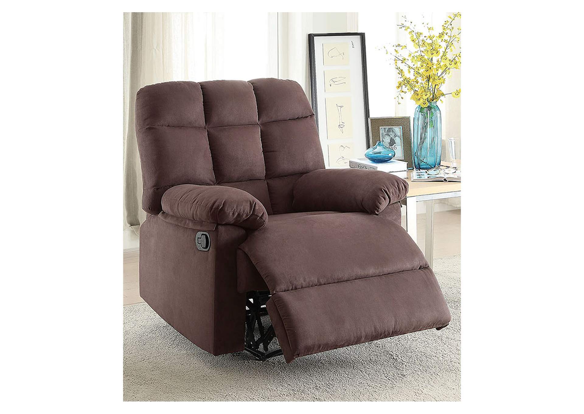 Recliner image 1