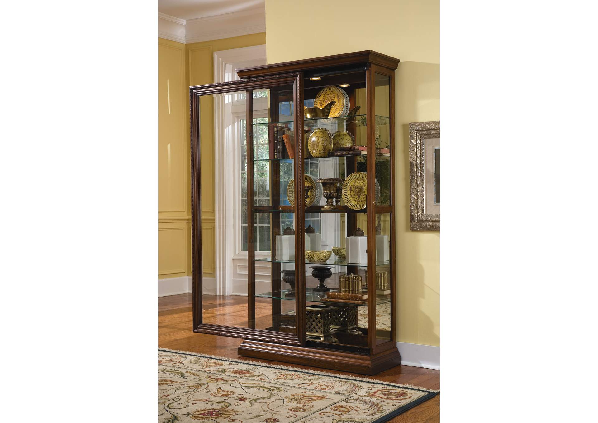 Edwardian 5 Shelf Sliding Door Curio Cabinet in Oak Brown image 7