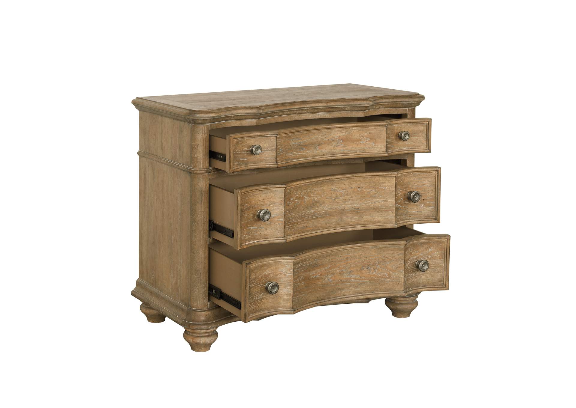 Weston Hills Bachelor'S Chest image 4