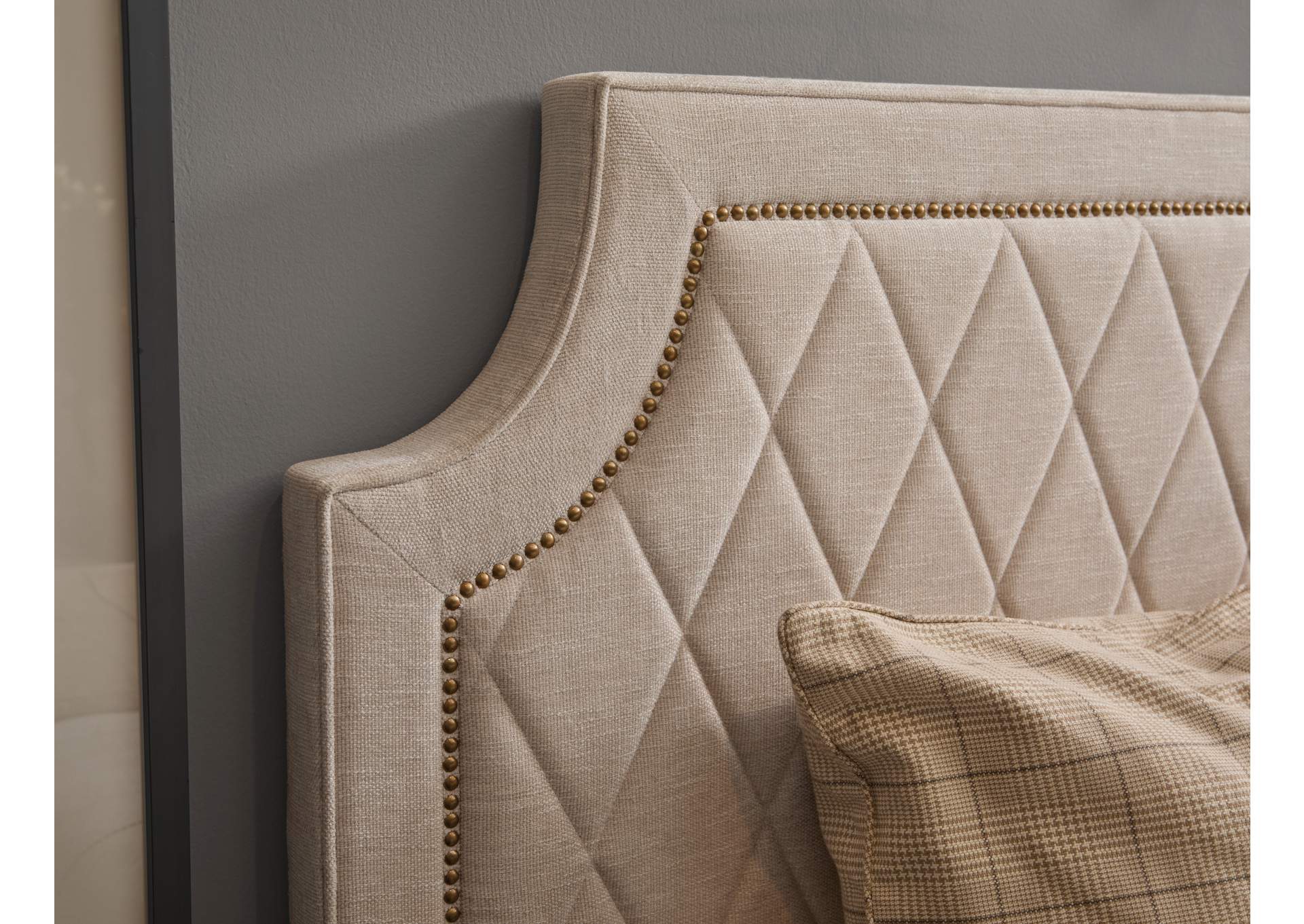 Asher Park California King Upholstered Bed image 6