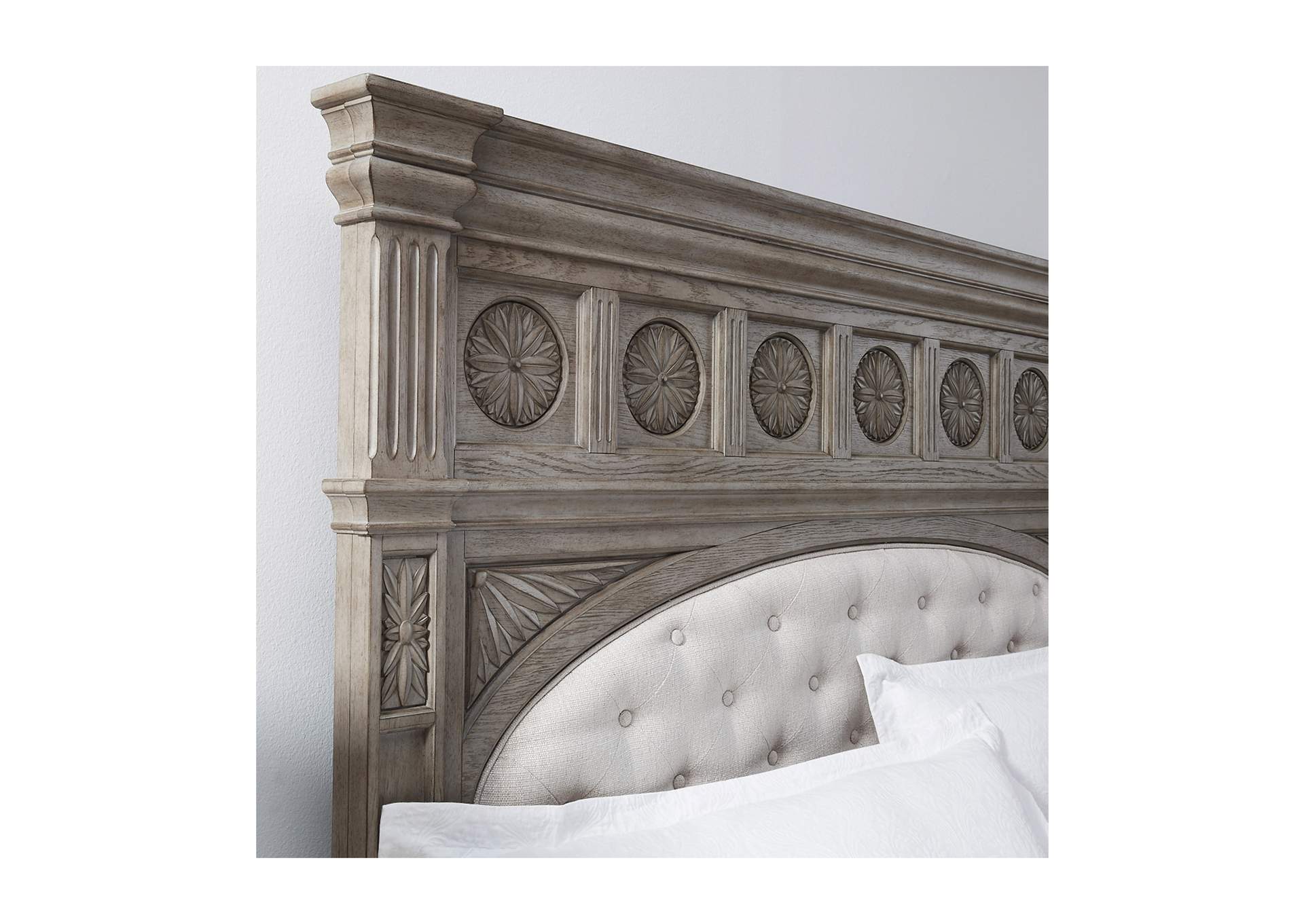 Kingsbury Queen Panel Bed image 7