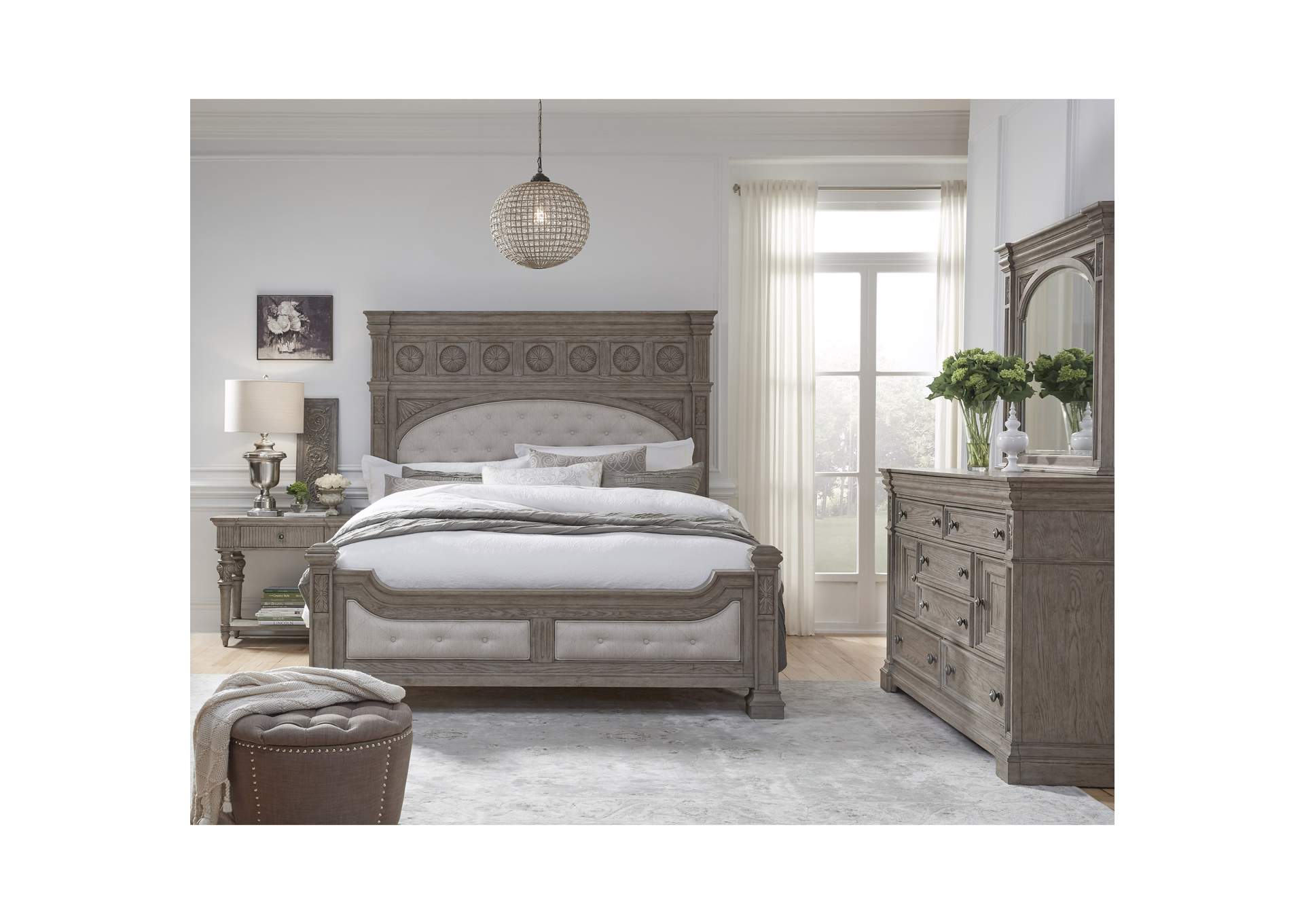 Kingsbury Queen Panel Bed image 8