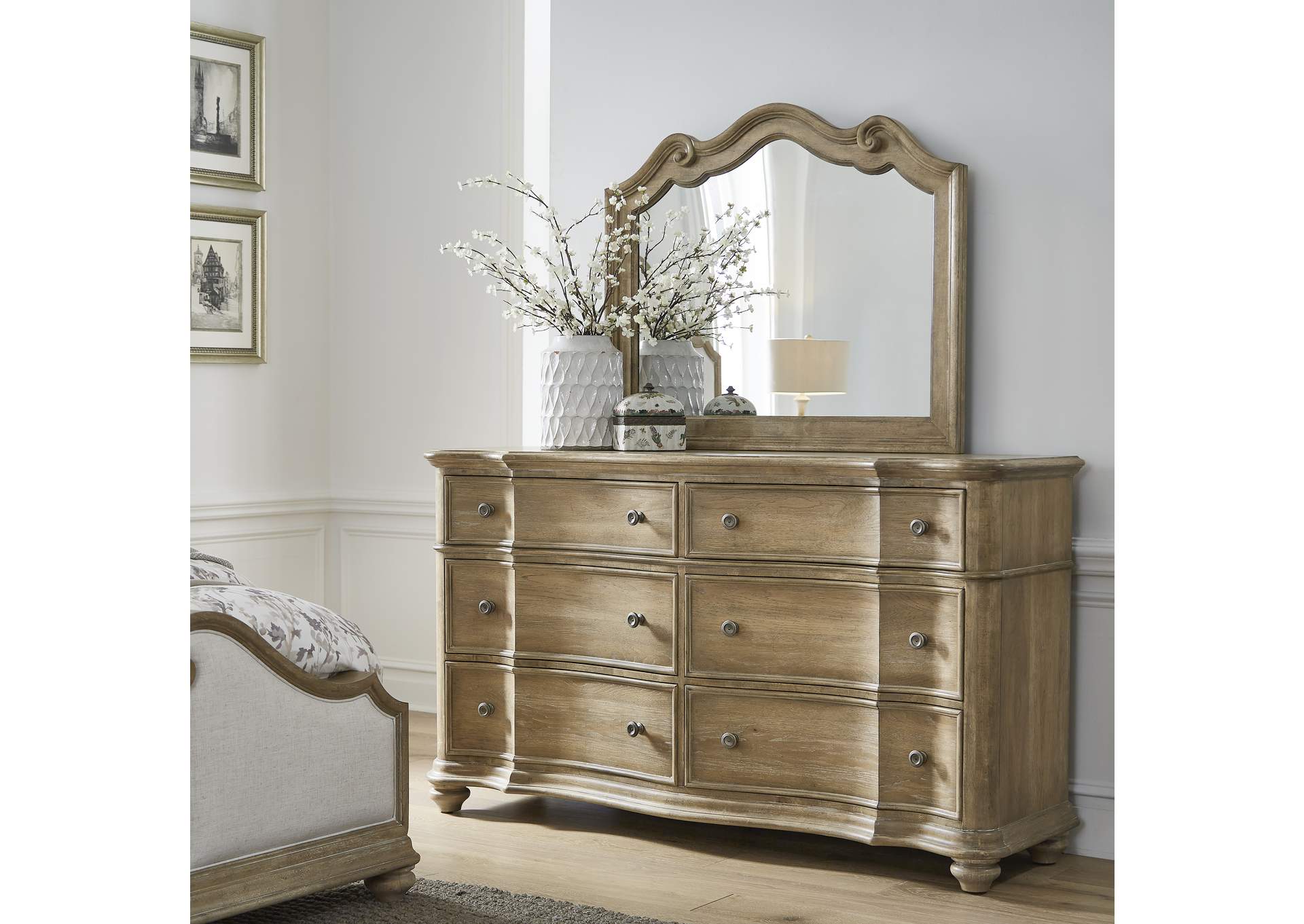 Weston Hills Dresser image 11