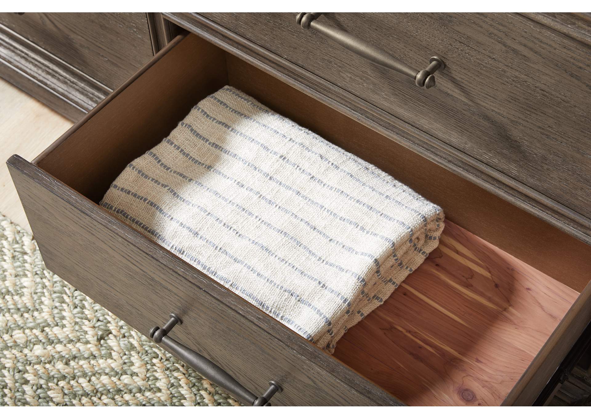 Madison Ridge Brown 14 Drawer Master Chest image 7