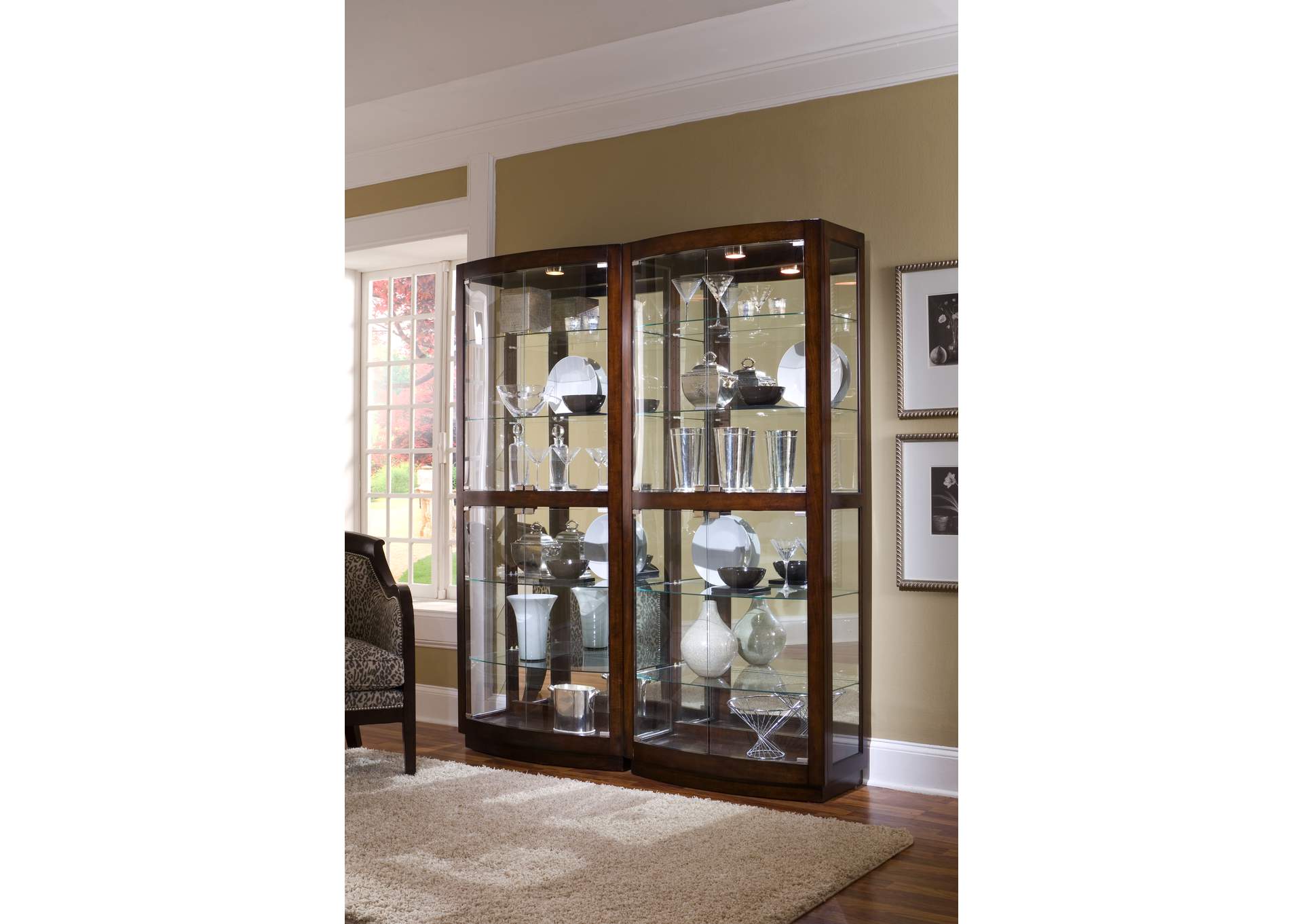Curved Front 5 Shelf Curio Cabinet in Mahogany Brown image 6