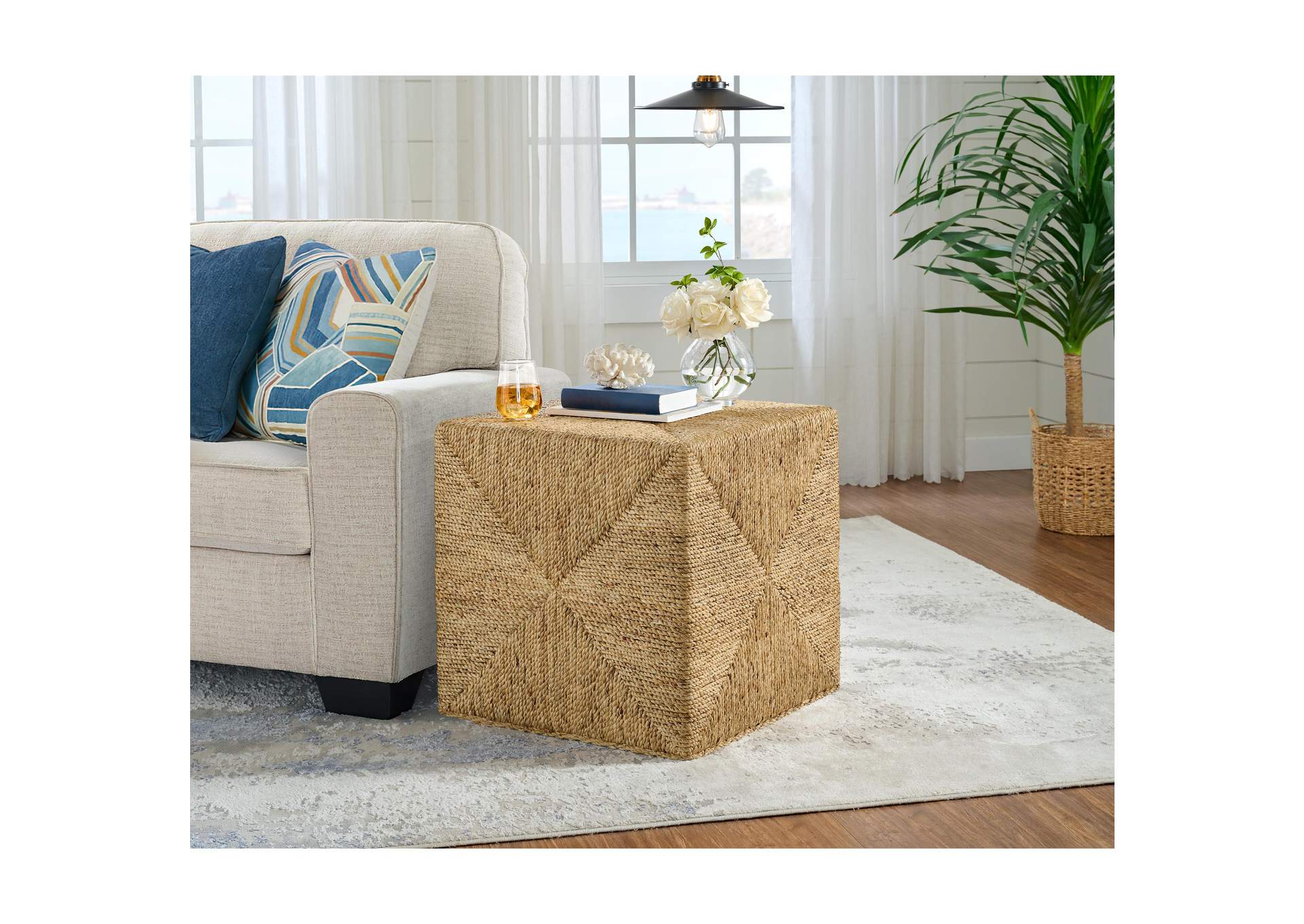 Rosalie Woven Cube Table image 1