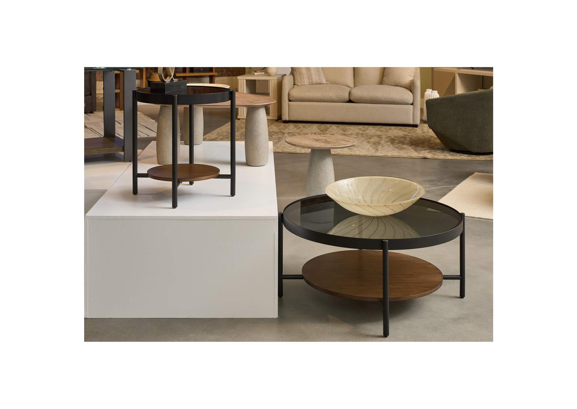 Felix Round Cocktail Table image 3