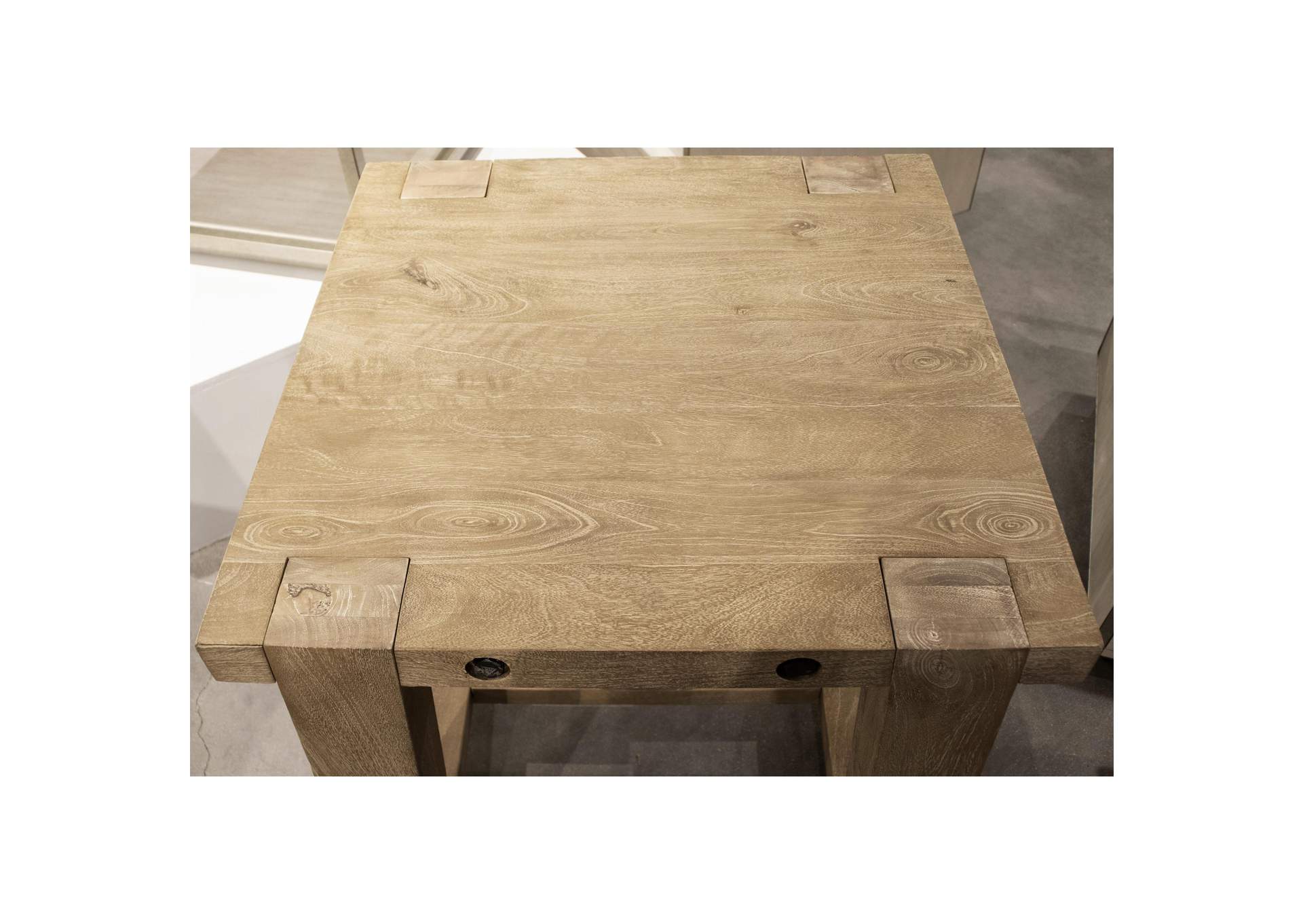 Gavin Square End Table image 4