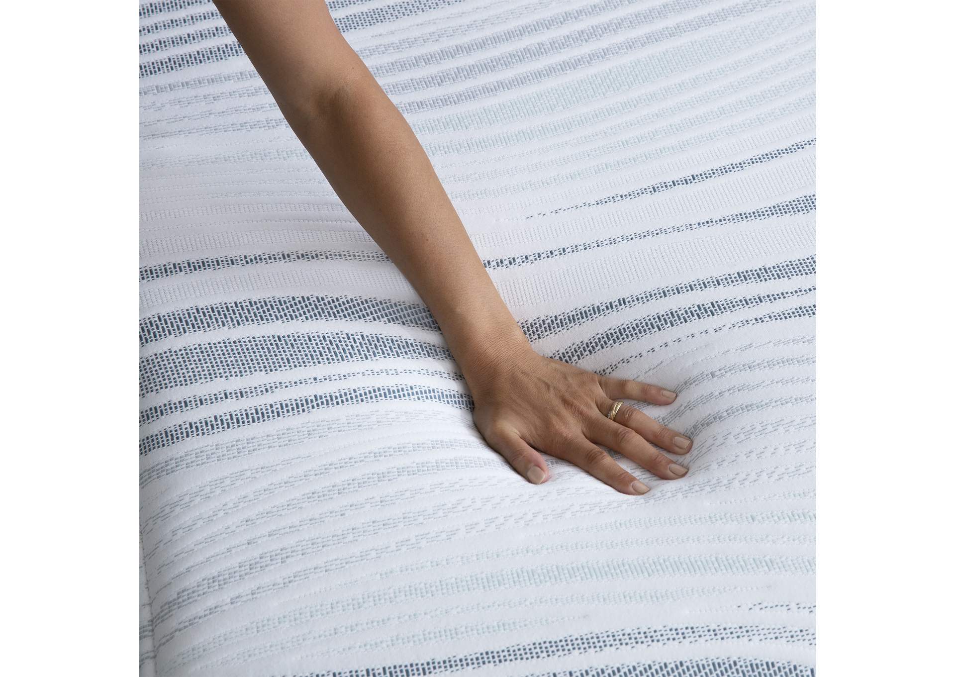 Harmony Hybrid Driftwood Bay 12. 5 Inch Hybrid Plush Mattress Set - King image 12