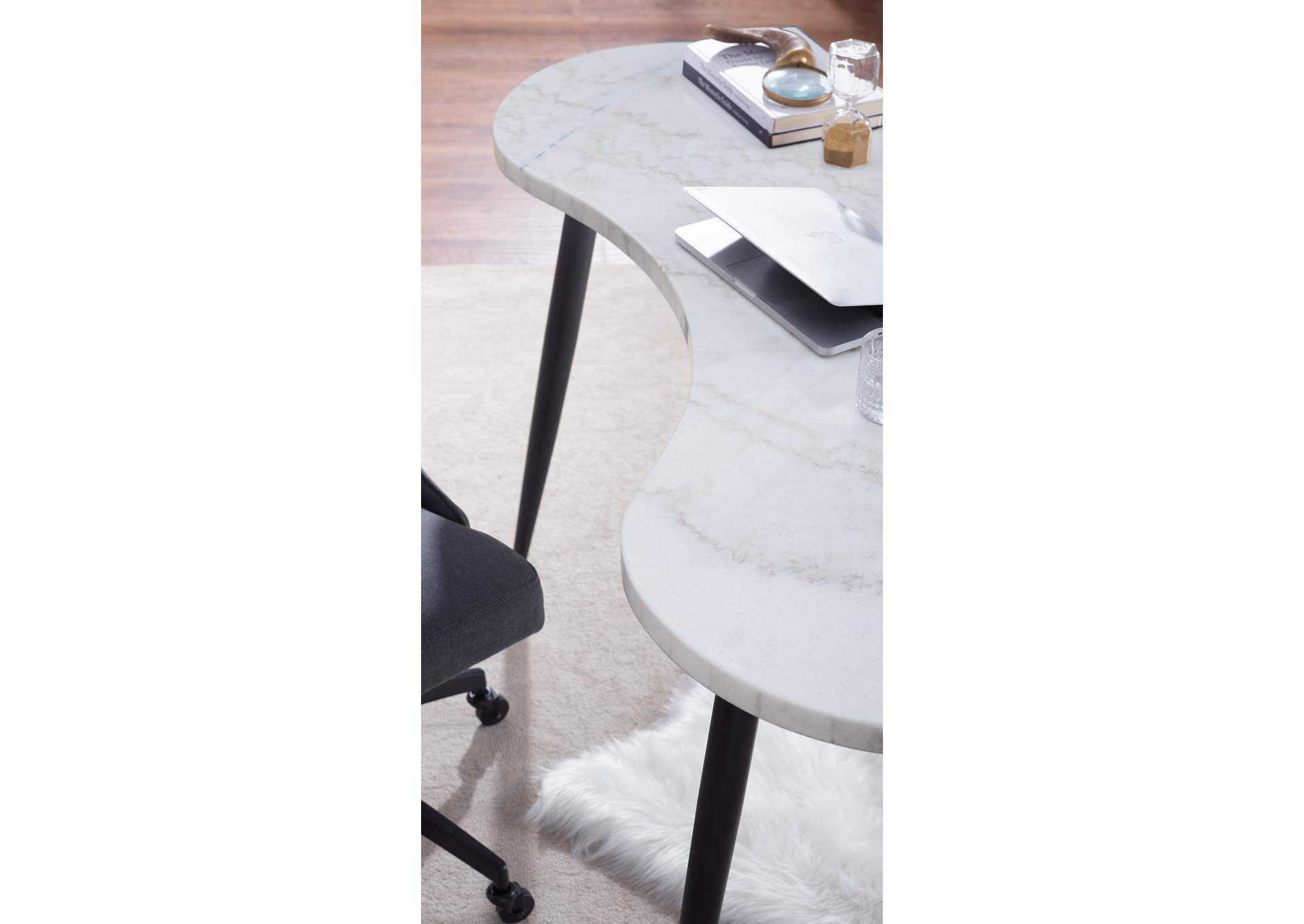 Kinsley Desk and Chair Set image 7