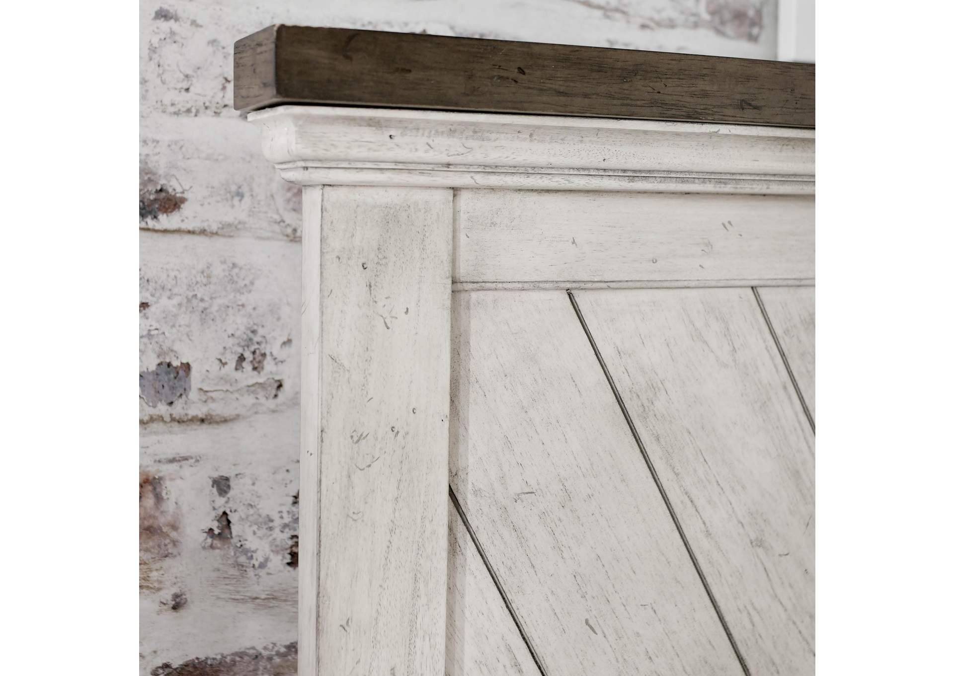 Bear Creek Queen Bed image 5