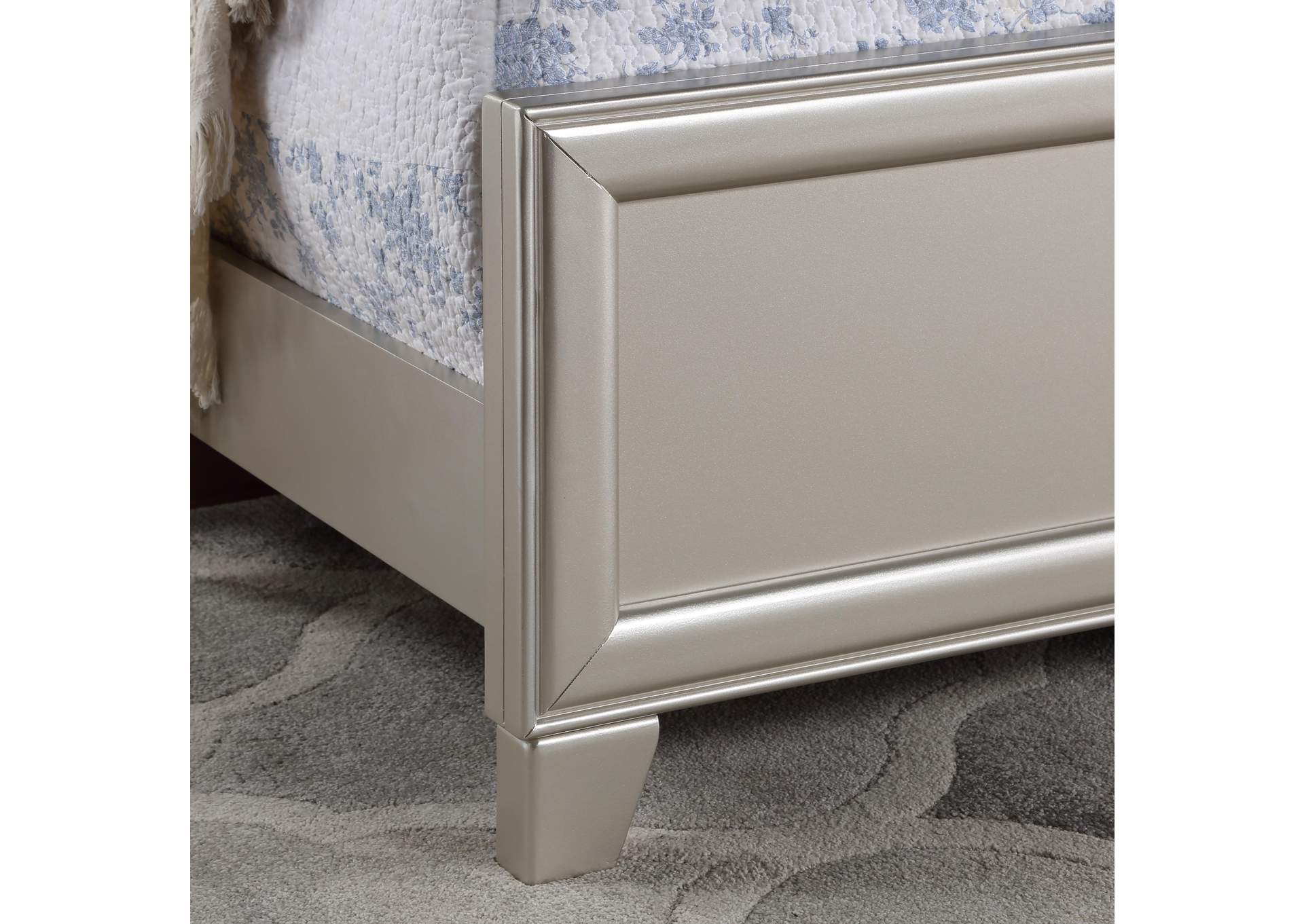 Omni King 4-Piece Bedroom Set image 13