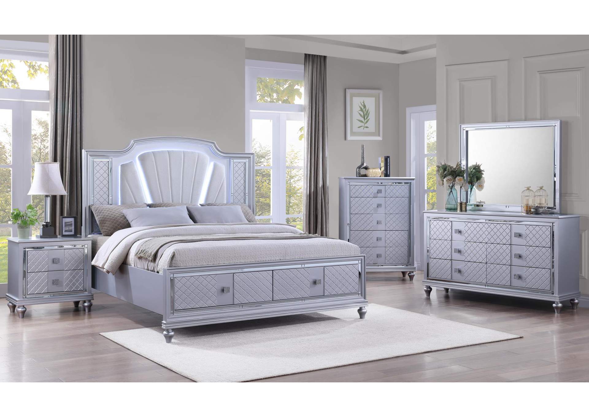 King 3 Piece Bedroom Set With Bed, Dresser, and Mirror image 1