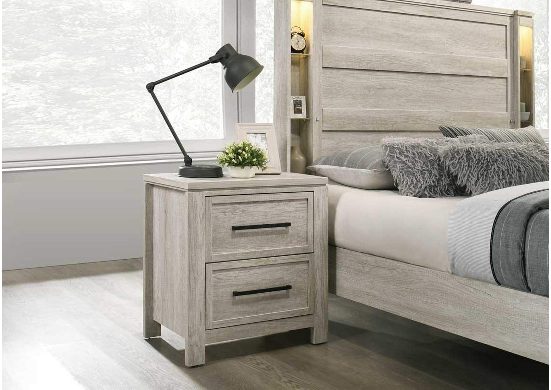 Queen 3 Piece Bedroom Set With Bed, Dresser, and Mirror image 1
