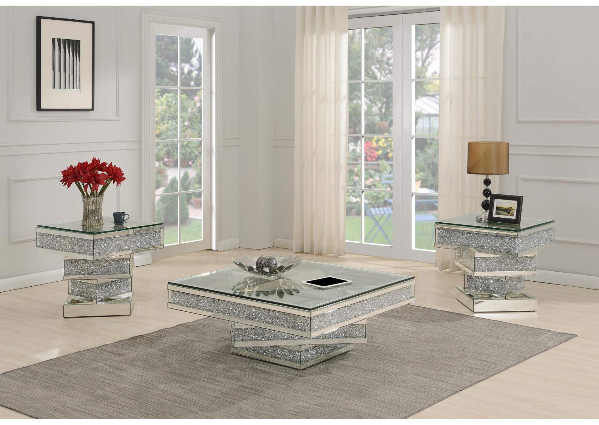 Glamour End Table image 1