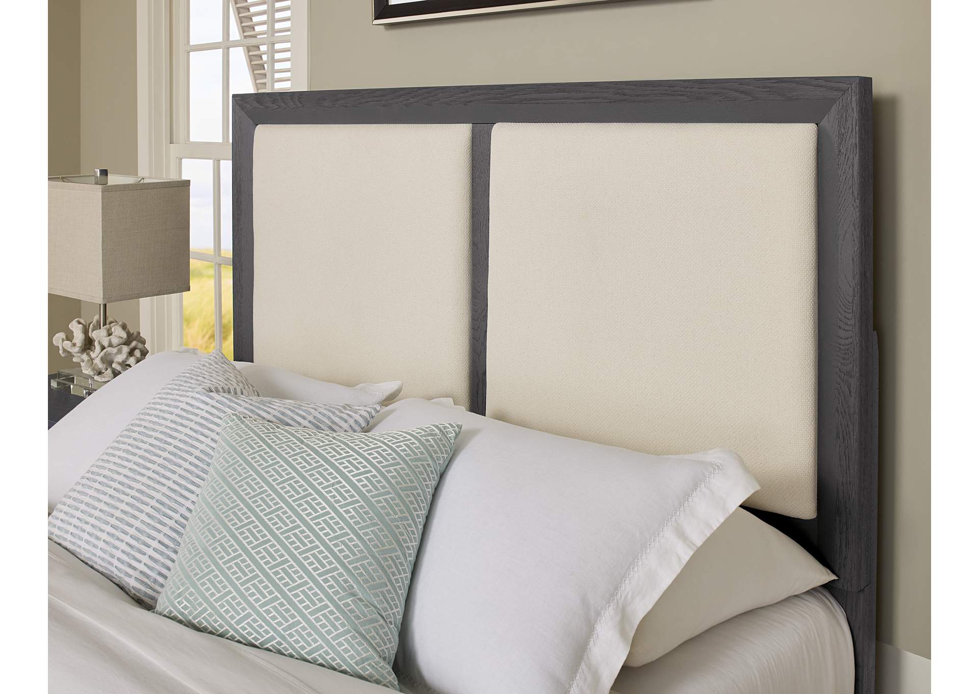 Custom Express - Graphite Queen Upholstered Bed - Pebble