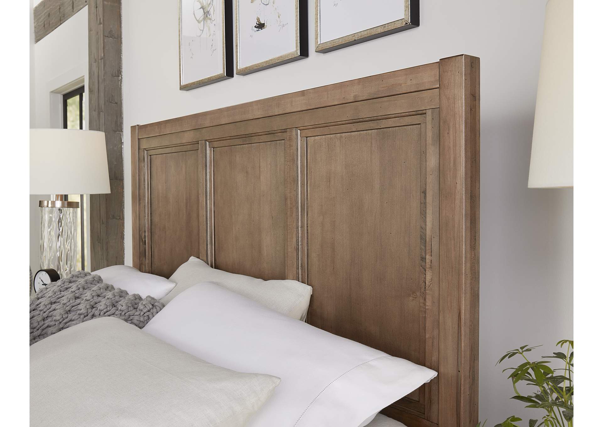 Cool Farmhouse - Natural Queen Panel Bed With Storage Footboard