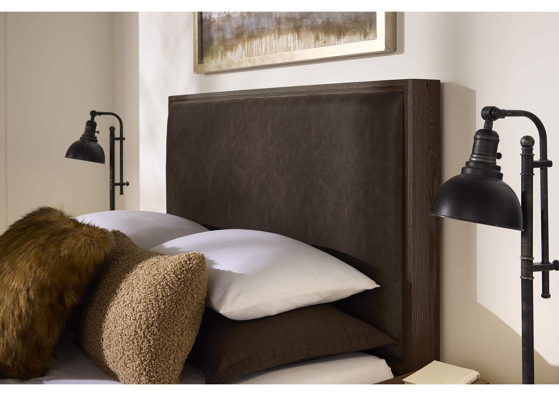 Lodge & Loft-Dark Oak Queen Upholstery Bed - Sedona Brown image 4