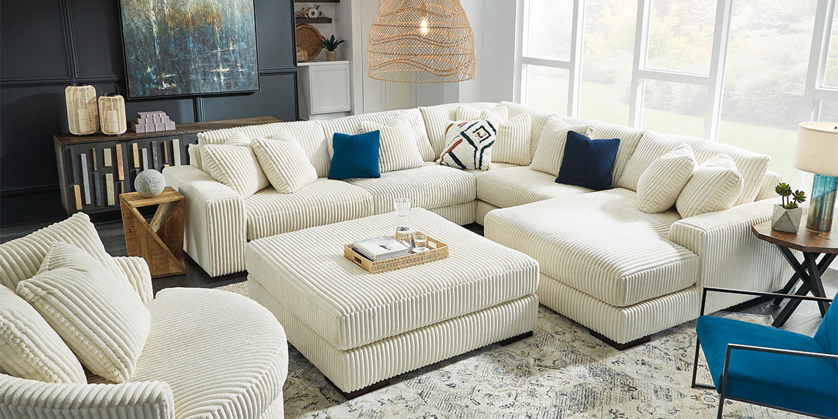Shop our Lindyn Sectionals