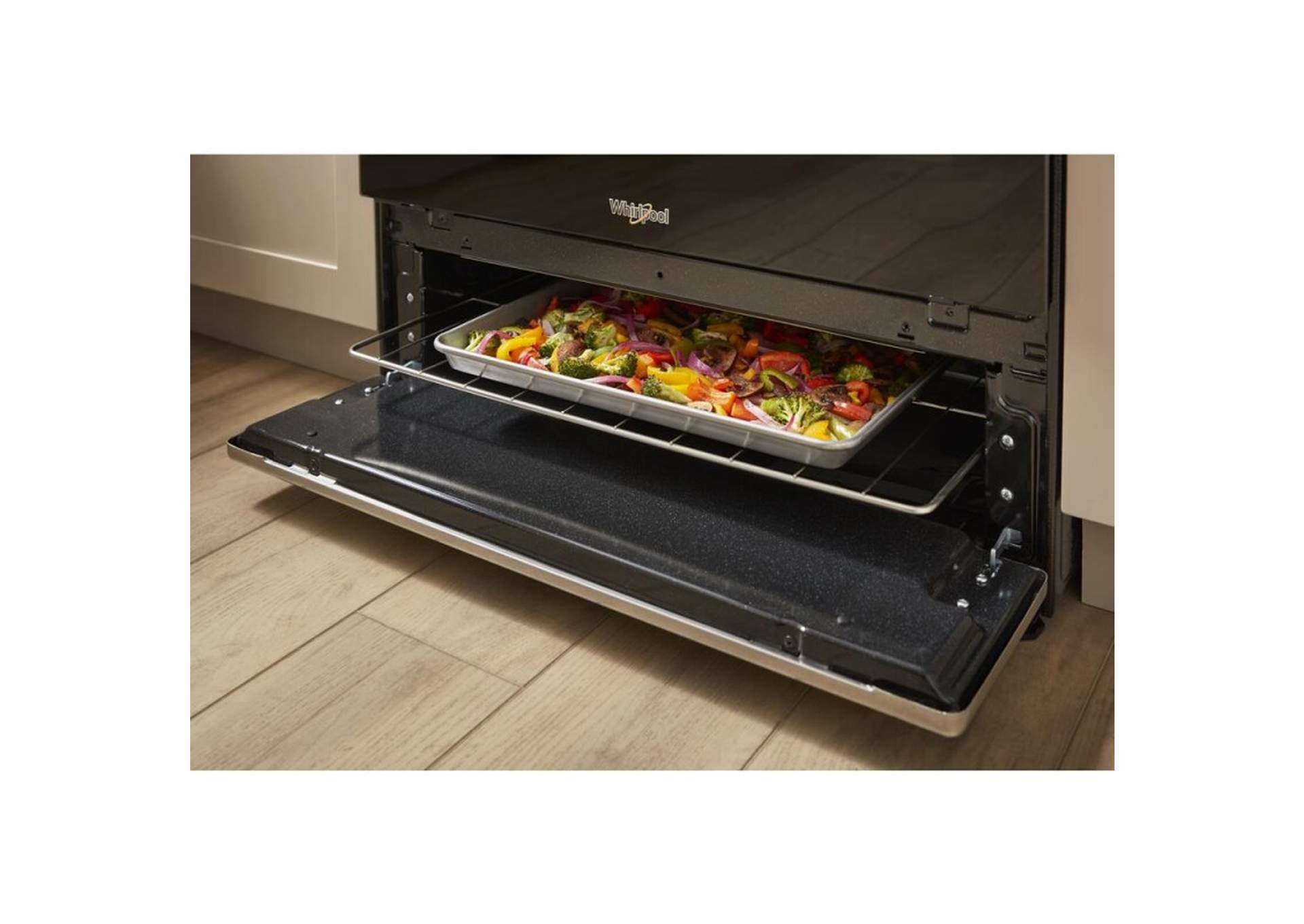 5.1 Cu. Ft. Freestanding Gas Range with Broiler Drawer