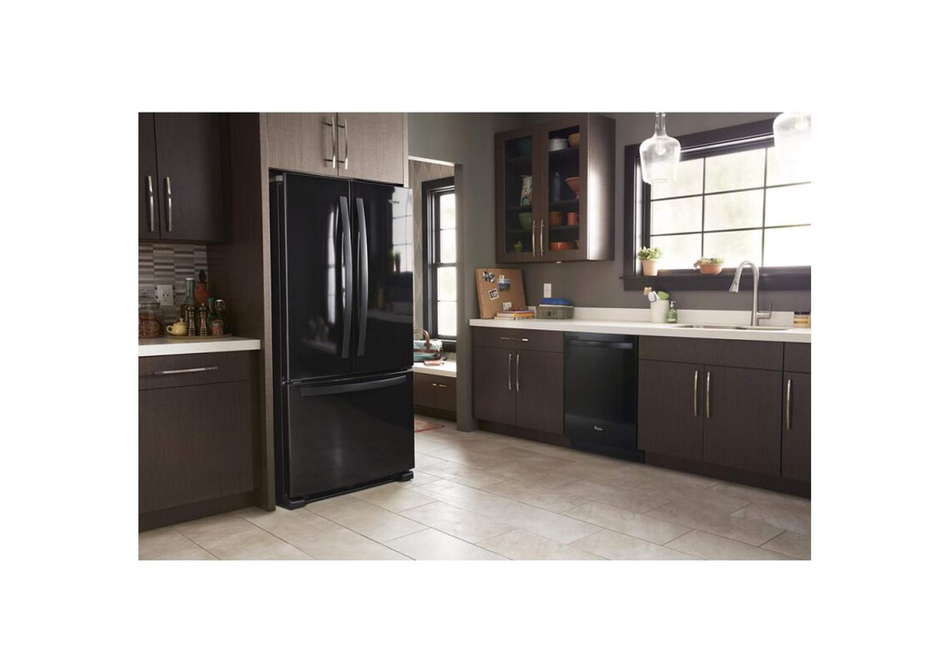 33-inch Wide French Door Refrigerator - 22 cu. ft.