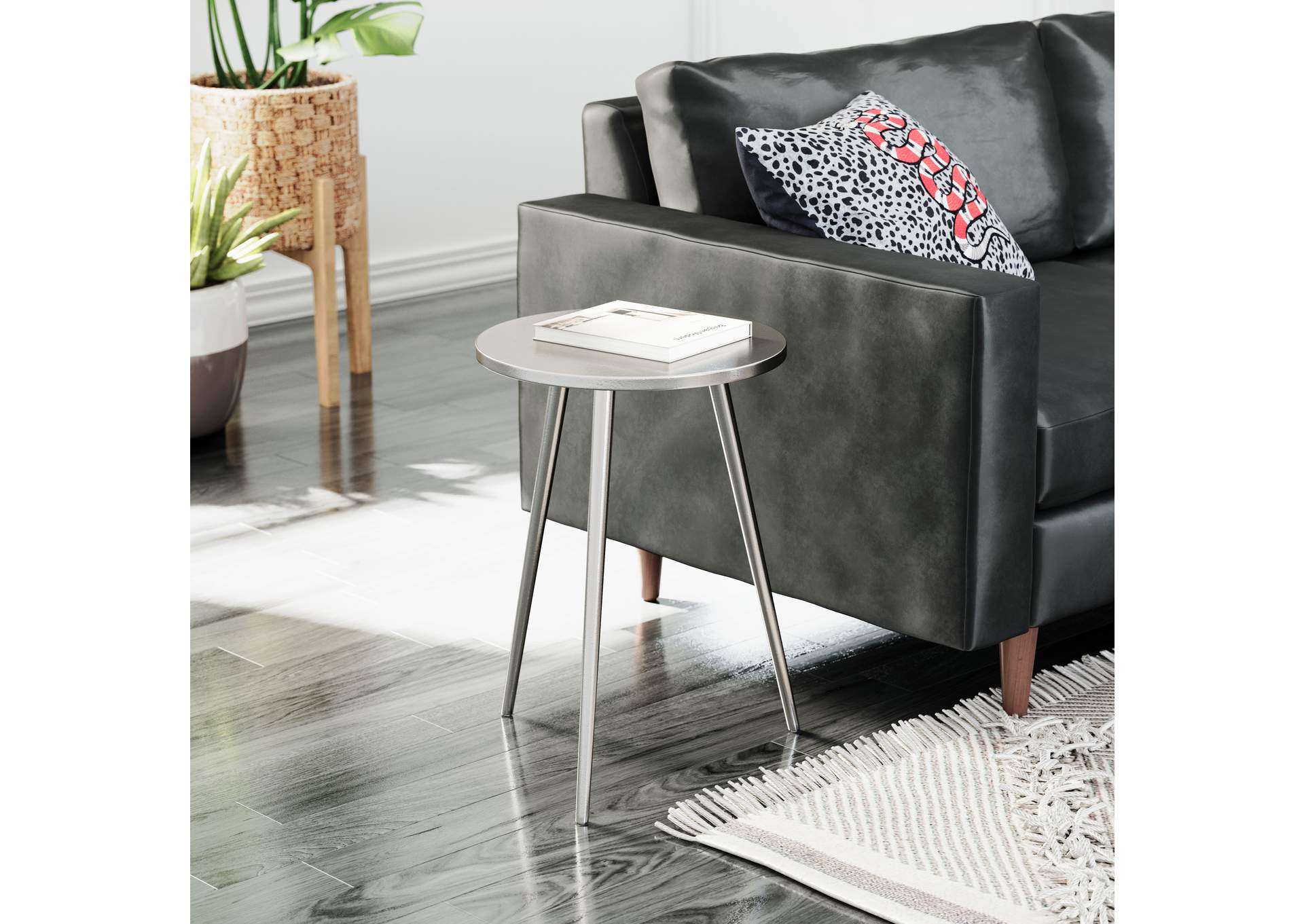 Politik Side Table Silver image 1