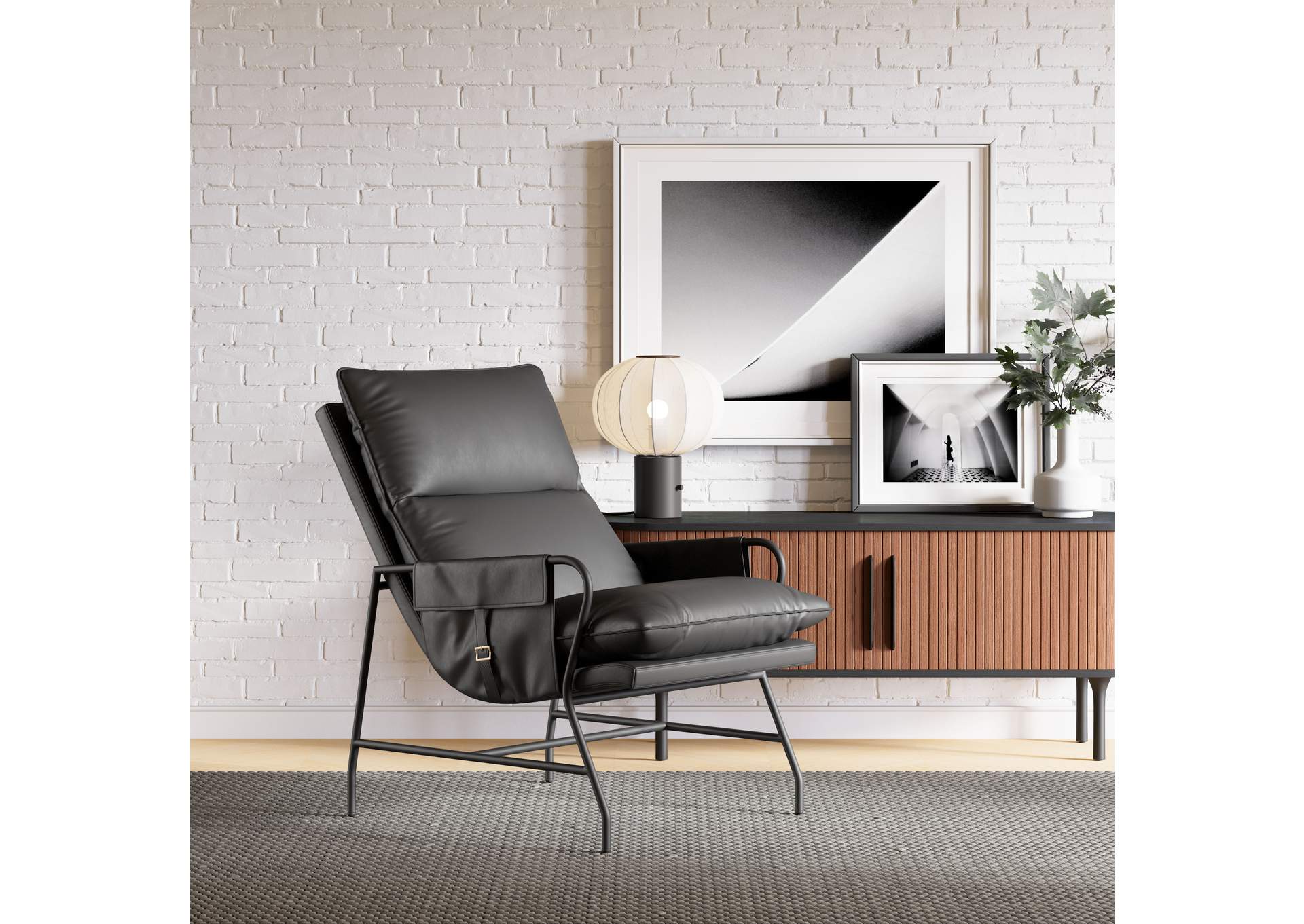Halaus Accent Chair Black image 1